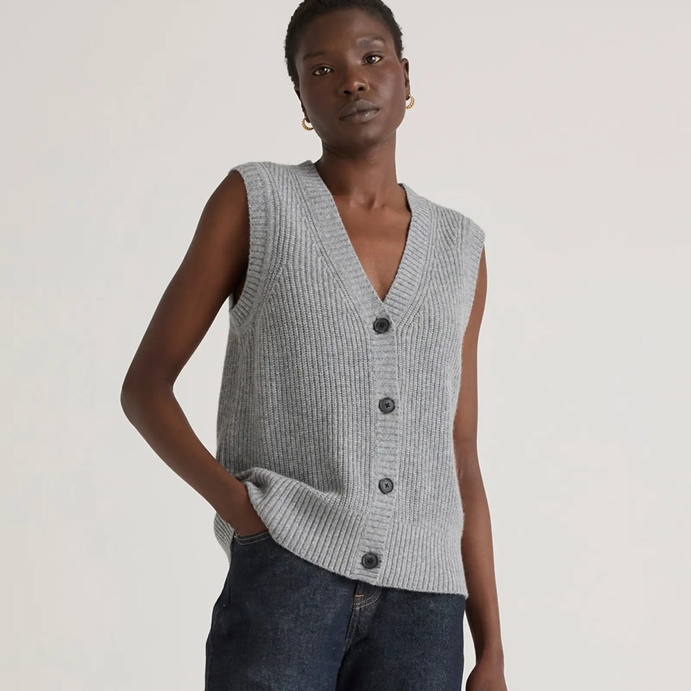 Gap Cash Soft Button Down Sweater Vest Gray